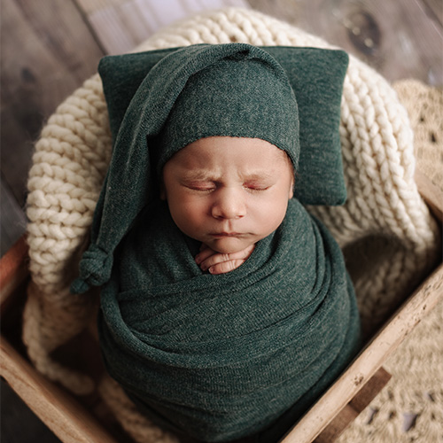 fotografo newborn monza, servizio fotografico neonato monza, fotografi bambini monza, foto artistiche neonati brianza