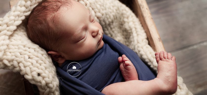 servizio fotografico neonati monza e milano, fotografo neonati brianza, fotografa newborn tra monza brianza e milano